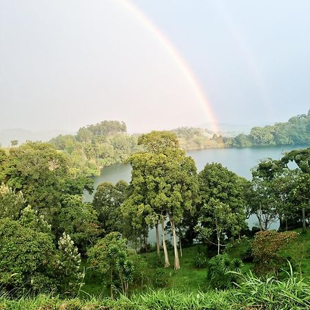 Lake Nyamirima Cottages Fort Portal Extérieur photo