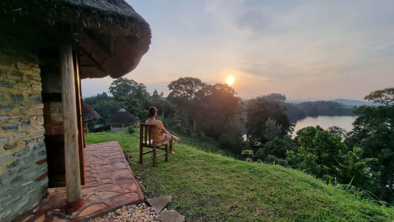 Lake Nyamirima Cottages Fort Portal Extérieur photo