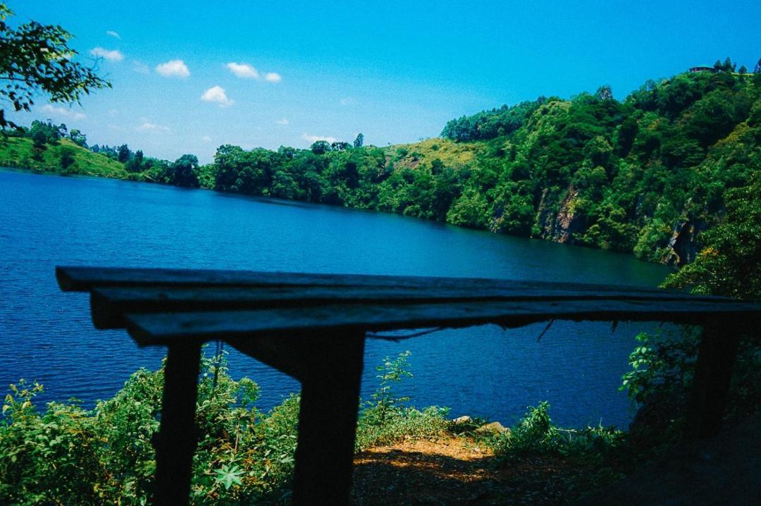 Lake Nyamirima Cottages Fort Portal Extérieur photo