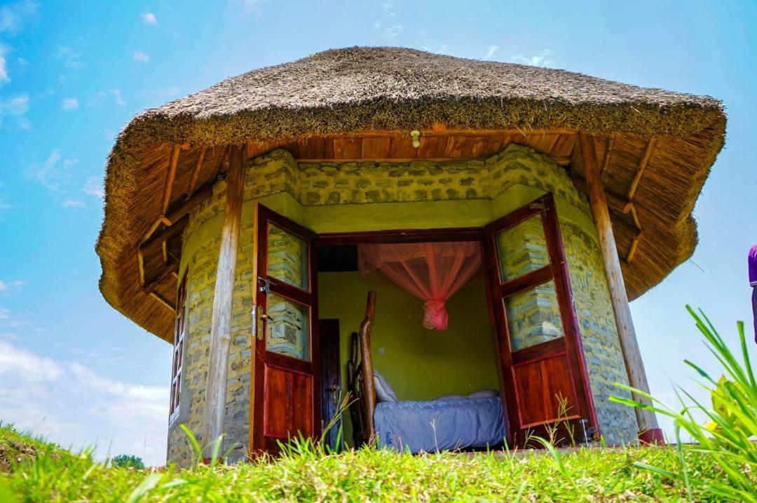 Lake Nyamirima Cottages Fort Portal Extérieur photo