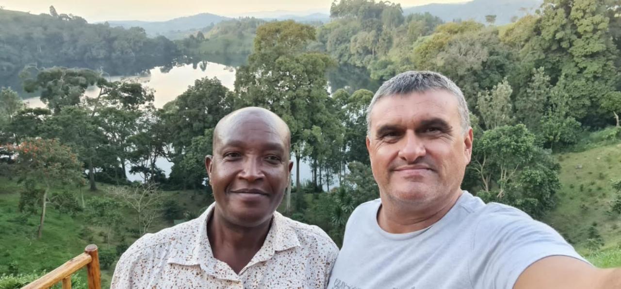 Lake Nyamirima Cottages Fort Portal Extérieur photo