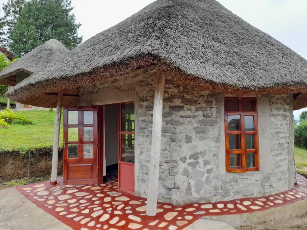 Lake Nyamirima Cottages Fort Portal Extérieur photo